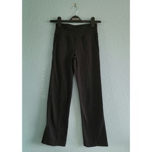 Athleta | Metro Crop Kick Flare Athletic Pants (Black)